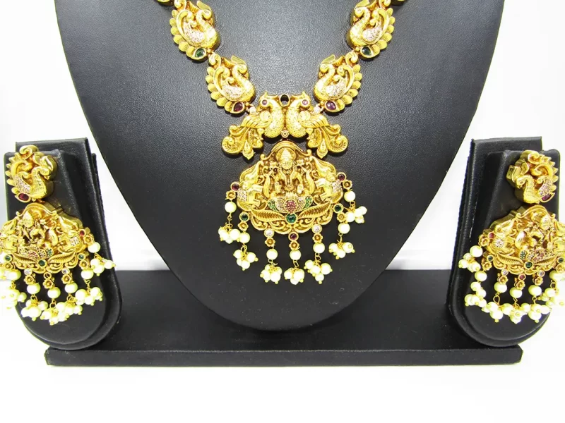Antique Necklace - Image 4