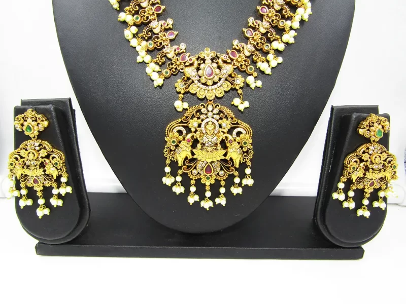 Antique Necklace - Image 4