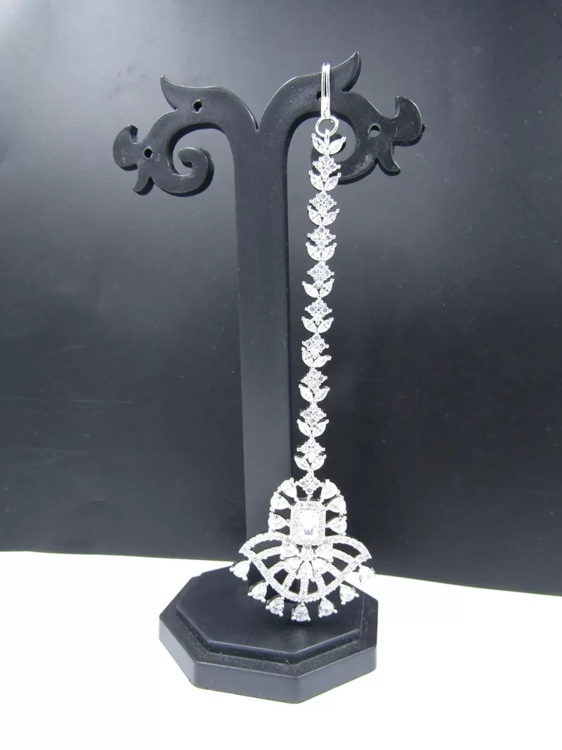 Maang Tikkas Zircon Tikka - Image 4